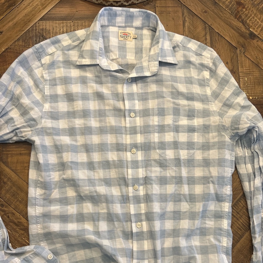 Lightweight plaid Faherty button down